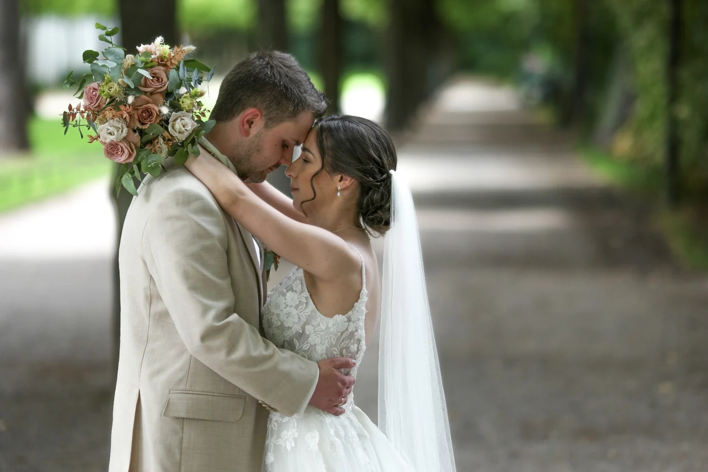 Hochzeitsvideograf Korschenbroich – natürliche Hochzeitsmomente von Graf Video